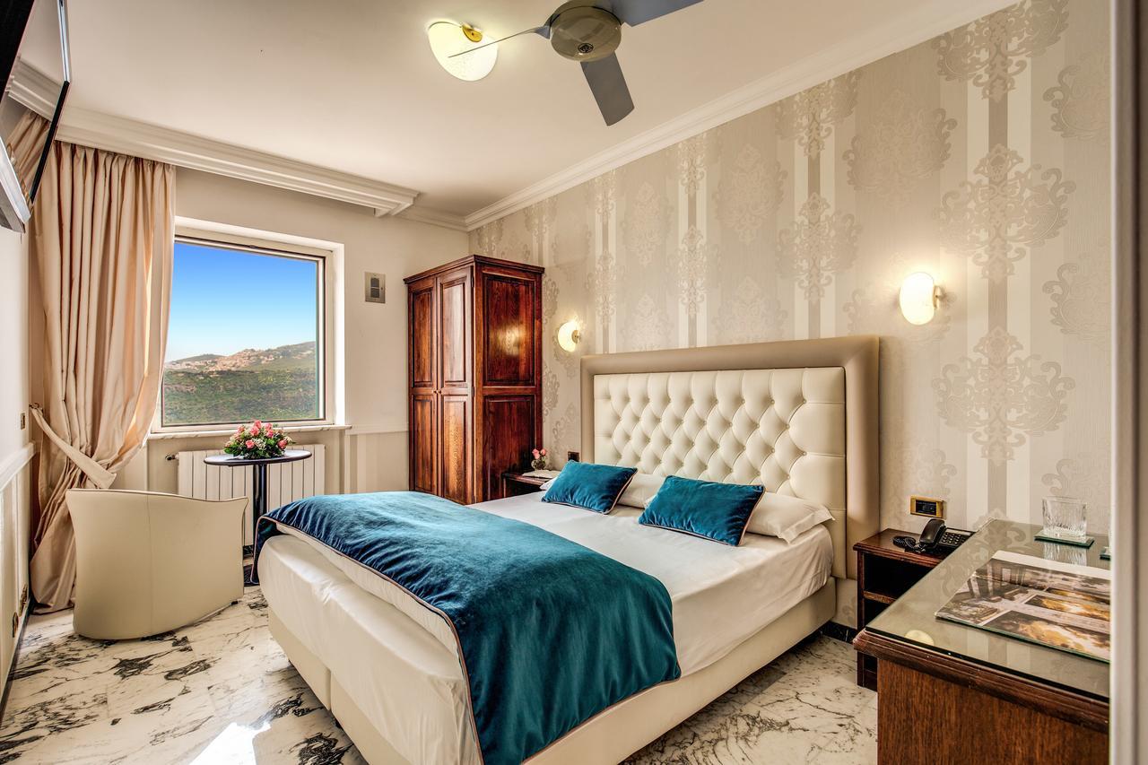 Hotel Castel Vecchio Castel Gandolfo Eksteriør bilde