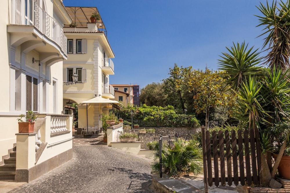 Hotel Castel Vecchio Castel Gandolfo Eksteriør bilde